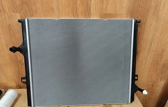 BMW 4 F32 F33 Coolant radiator 17118741830