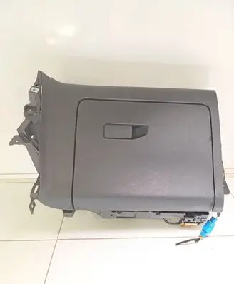 Peugeot Partner III Glove box 328004400ZD 3280045A0ZD