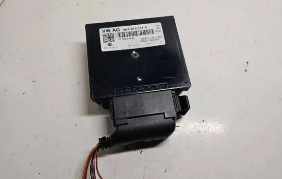 Volkswagen Tiguan Other control units/modules 3AA919041A 0318634455 8ES01045220