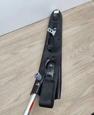 Volvo XC90 Front seatbelt 31267552