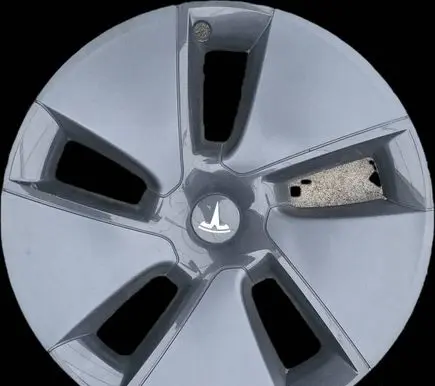 Tesla Model 3 R18 wheel hub/cap/trim 