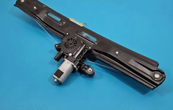 Fiat Tipo Front door window regulator with motor 00520728560 IMPRK1538562