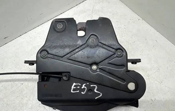 BMW X5 E53 Tailgate/trunk/boot lock/catch/latch 7111008