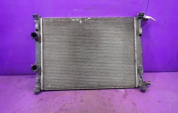 Renault Megane II Coolant radiator 