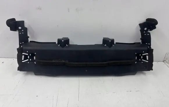 Mazda 3 III Intercooler air channel guide BANE501C1 BANE-501C1