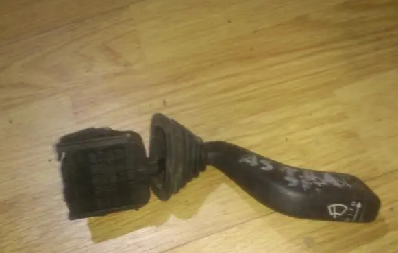 Opel Astra F Wiper control stalk 09024339501392