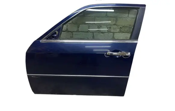 Chrysler 300 - 300C Front door