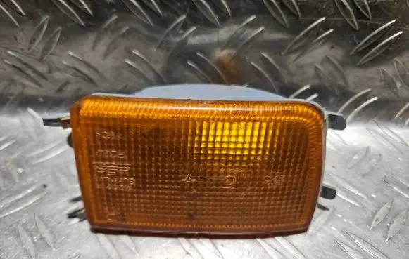 Front indicator light