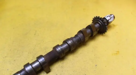 Audi A6 S6 C5 4B Camshaft 