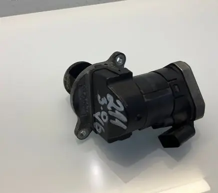 Mercedes-Benz E W211 EGR valve A6421400860 6421400860