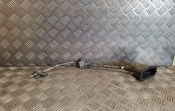 Nissan Pathfinder R51 Handbrake/parking brake wiring cable 