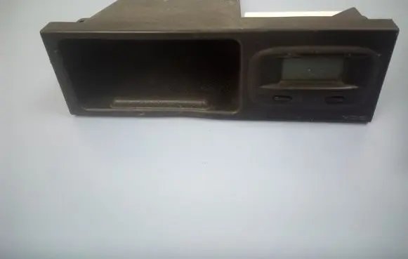 Mazda 323 F Screen/display/small screen BJ3D55710 6372020331