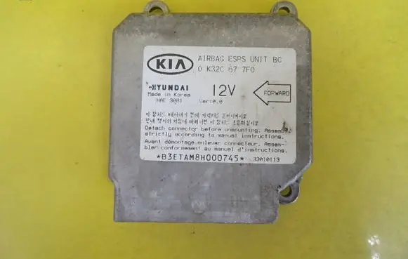 KIA Rio Airbag control unit/module 0K32C677F0
