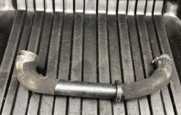 Land Rover Discovery 5 Intercooler hose/pipe FPLA6N650CC D05WA
