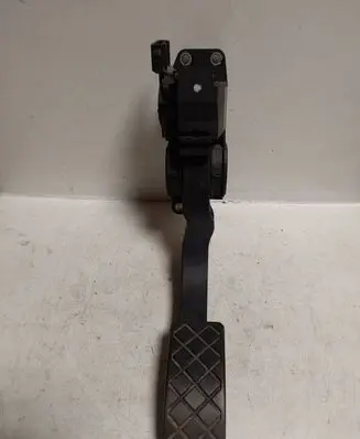 Skoda Fabia Mk1 (6Y) Accelerator throttle pedal 6Q1721503D 0281002378