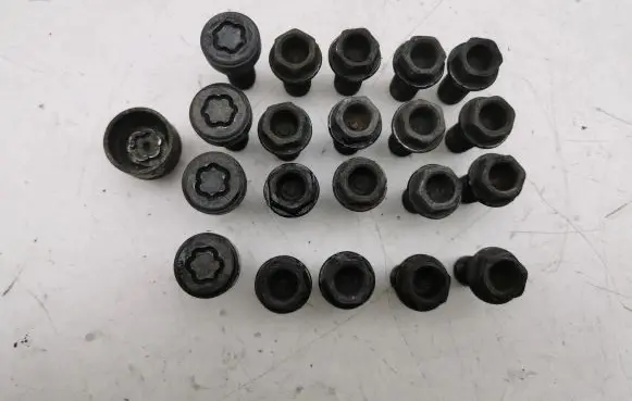 BMW i3 Nuts/bolts 