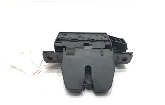 Opel Vectra C Tailgate exterior lock 495072894