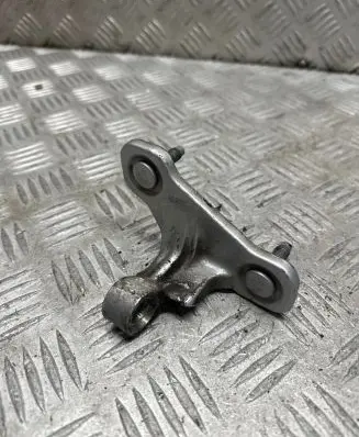 Mercedes-Benz E W212 Front door lower hinge 