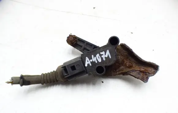 Audi A5 Sportback 8TA Rear air suspension level height sensor 1T0907503A