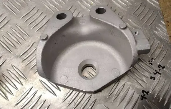 Mazda 6 Engine mounting bracket GJ6E39061C