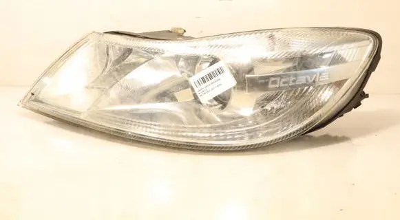 Skoda Octavia Mk2 (1Z) Headlight/headlamp 1Z1941015F