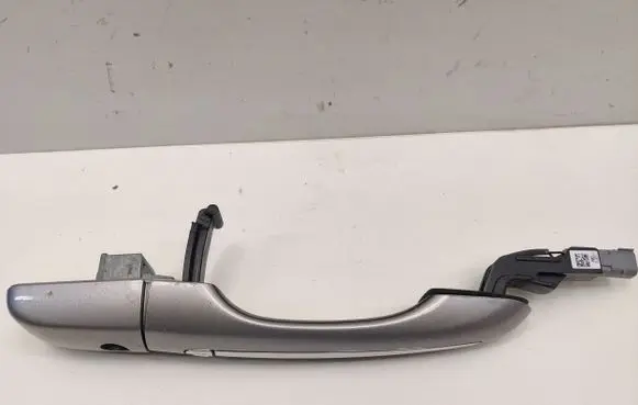Chrysler Pacifica Front door exterior handle