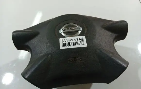 Nissan Almera Tino Steering wheel airbag 4104217