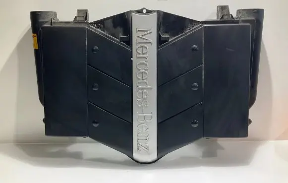 Mercedes-Benz E W211 Engine cover (trim)