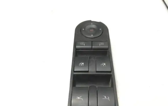 Opel Tigra B Electric window control switch