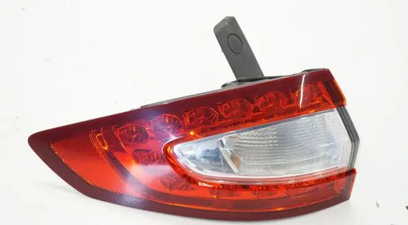 Ford Mondeo MK V Rear/tail lights DS7313405CDACR D7313405CD