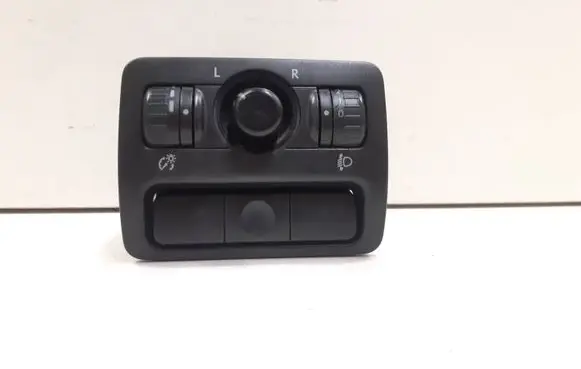 Subaru Legacy Wing mirror switch JC159910