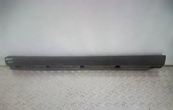 Volkswagen PASSAT B7 Sill 3AF853855