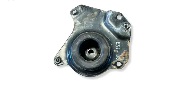 Volkswagen Polo III 6N 6N2 6NF Engine mount bracket 6N0199897