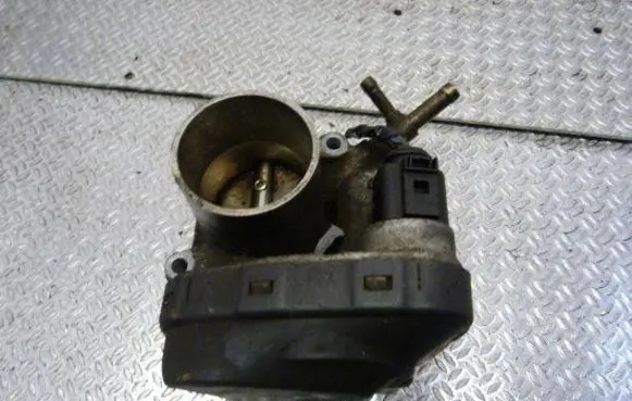 Skoda Fabia Mk1 (6Y) Throttle body valve 047133062 408238321002 5WS02090