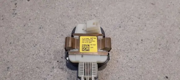 Mercedes-Benz E W213 Rain sensor A2139006716