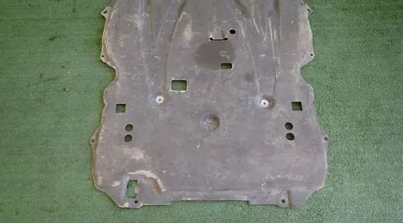 Peugeot 3008 III Engine splash shield/under tray 9862850080