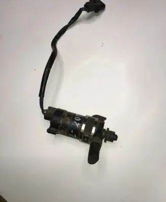 Mitsubishi L200 Headlight washer pump 13934