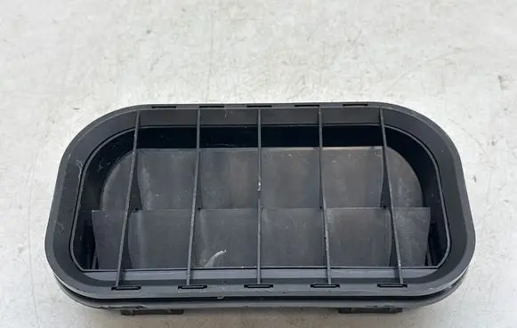 Audi TT TTS Mk2 Quarter panel pressure vent 4A0819181