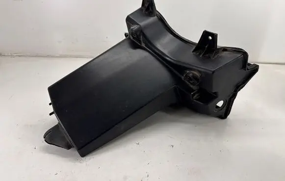 Alfa Romeo Stelvio Air filter box cover 50564086