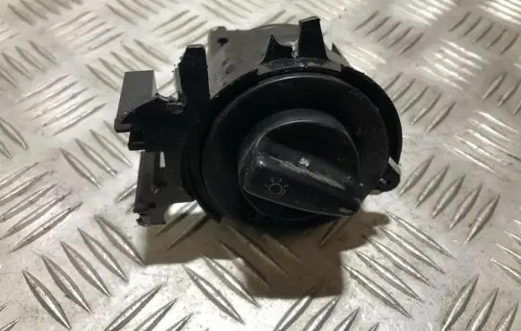 Volkswagen PASSAT B5 Light switch 3b0941531 058052