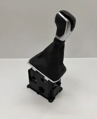 Volkswagen Tiguan Allspace Gear selector 5QF713023C 5NM713203B