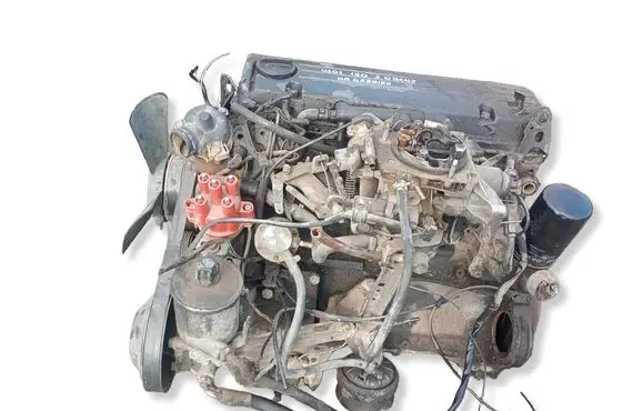 Mercedes-Benz 190 W201 Engine swap 