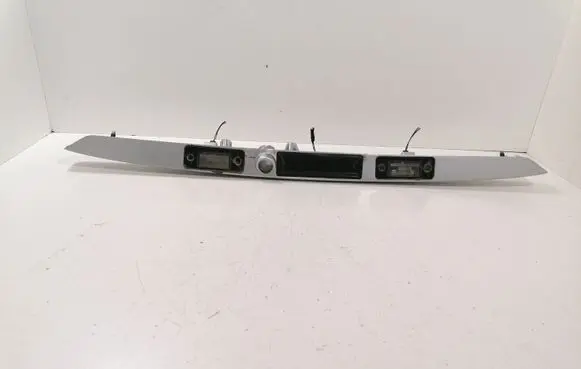 Audi A8 S8 D3 4E Number plate light 4E0827576