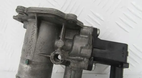 Jaguar XJ X351 EGR valve