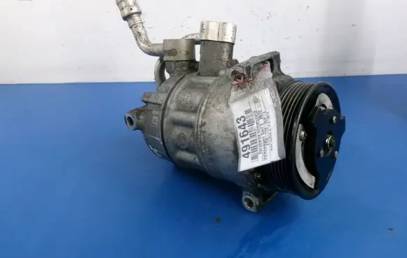 Volkswagen Golf V Air conditioning (A/C) compressor (pump) 1K0820859Q