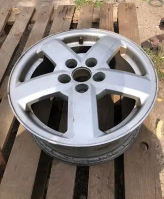 Volkswagen Taigo R15 alloy rim 
