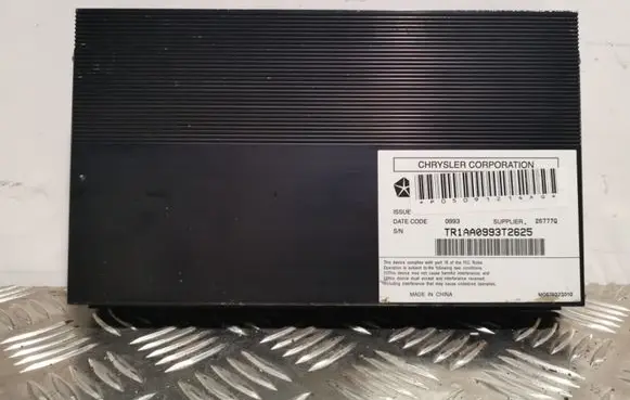 Jeep Grand Cherokee Sound amplifier TR1AA0993T2625
