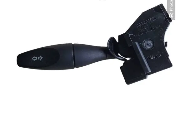 Ford Connect Indicator stalk 2T1T13335AB