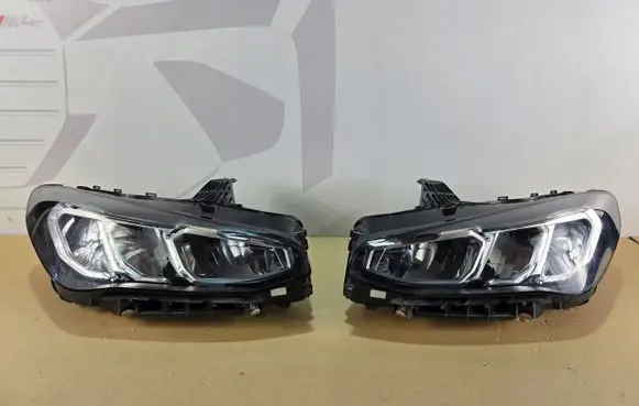 BMW 2 Active Tourer U06 Headlights/headlamps set