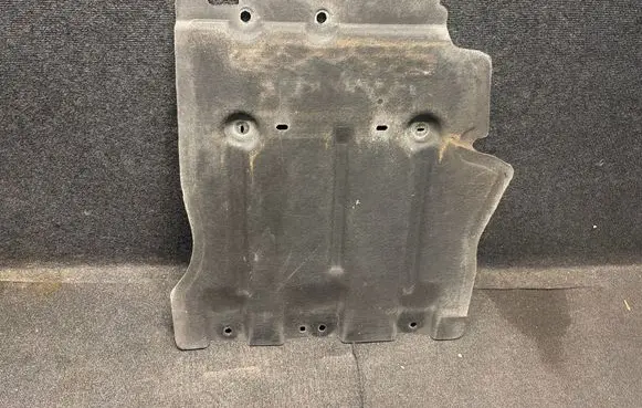 Jeep Grand Cherokee WL Gearbox bottom protection P68377824AC 58252C